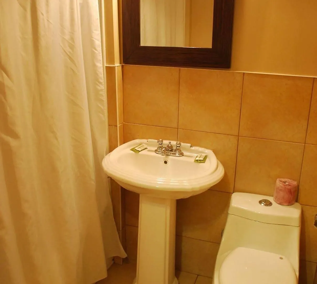 Chomedey Inn Laval 2*,