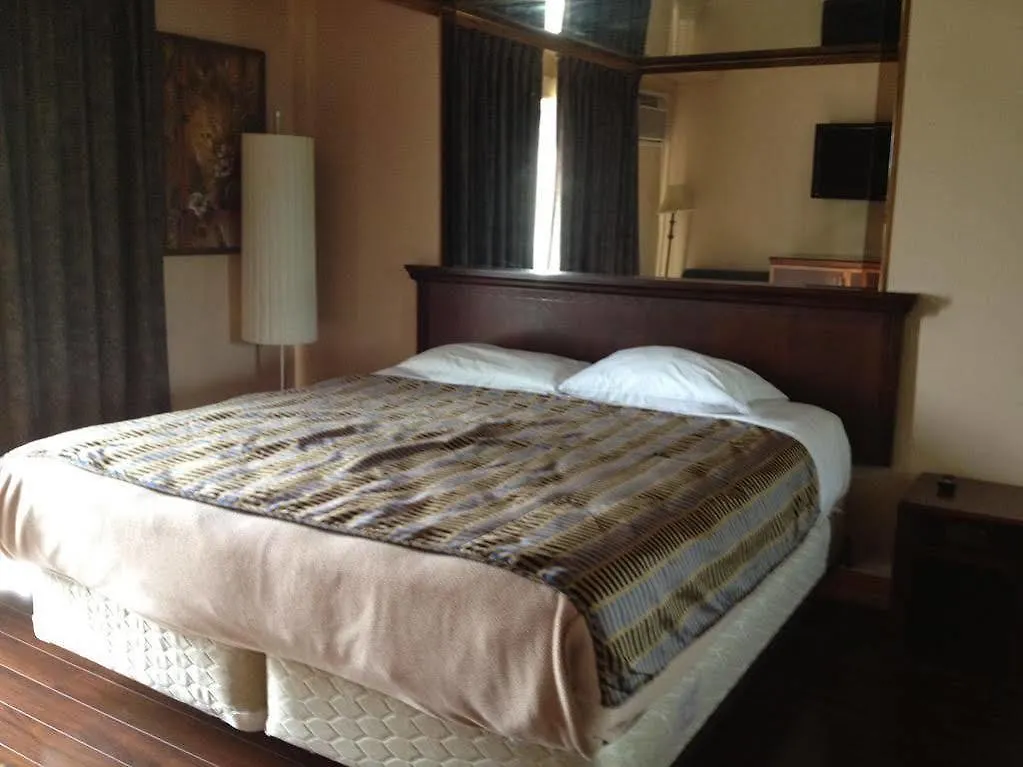 Chomedey Inn Laval