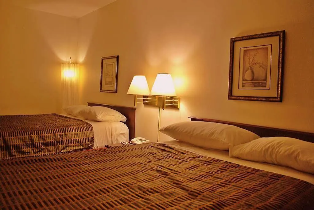 Chomedey Inn Laval 2*,
